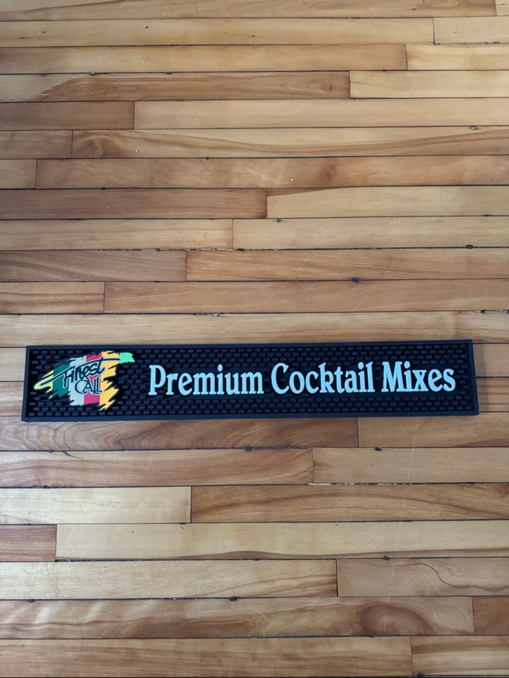 Rubber bar mat